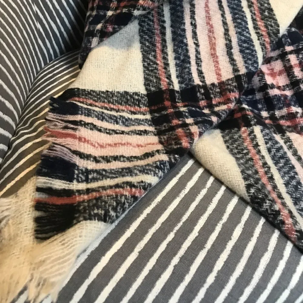 Blanket scarf